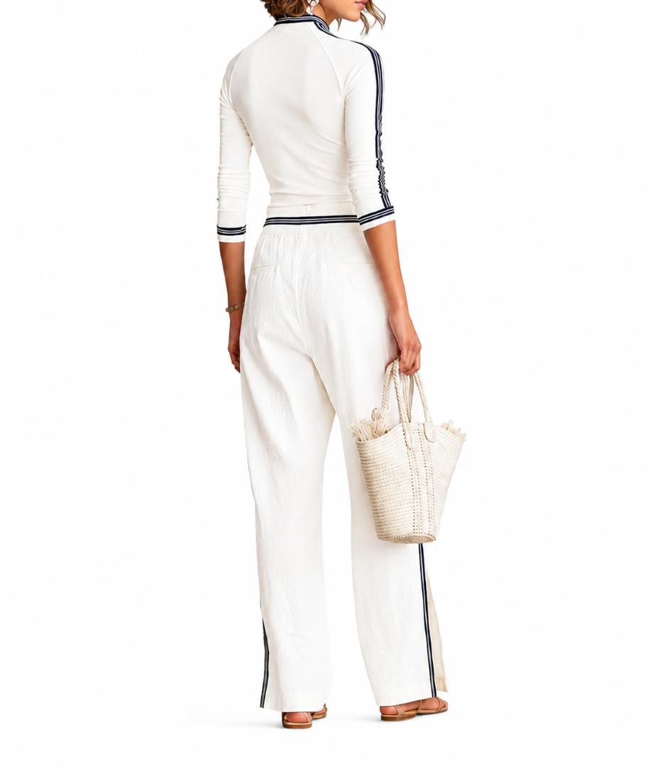 GIGI | Completo sportivo due pezzi, pantaloni con collo alto.