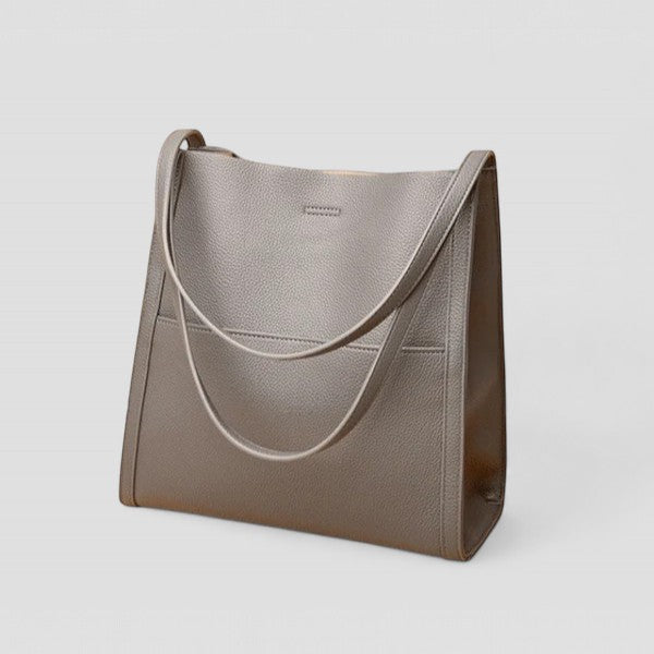 Livia Borsa a Tracolla